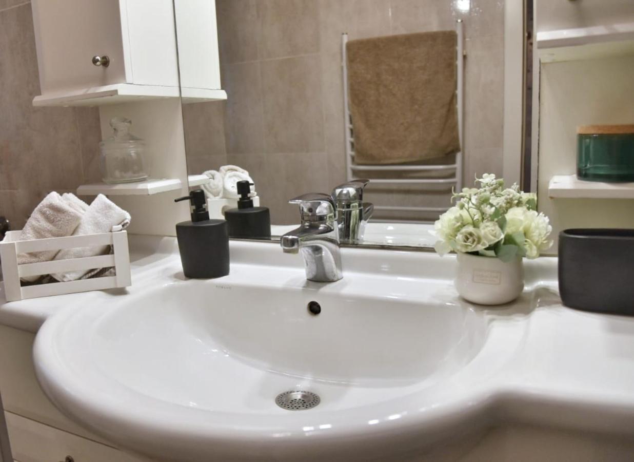Apartment Carpe Diem In Белград Екстериор снимка